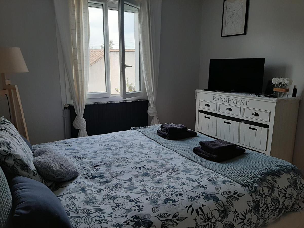 Chambre Double Dans Maison Chaleureuse Et Familiale Carcassonne Bagian luar foto